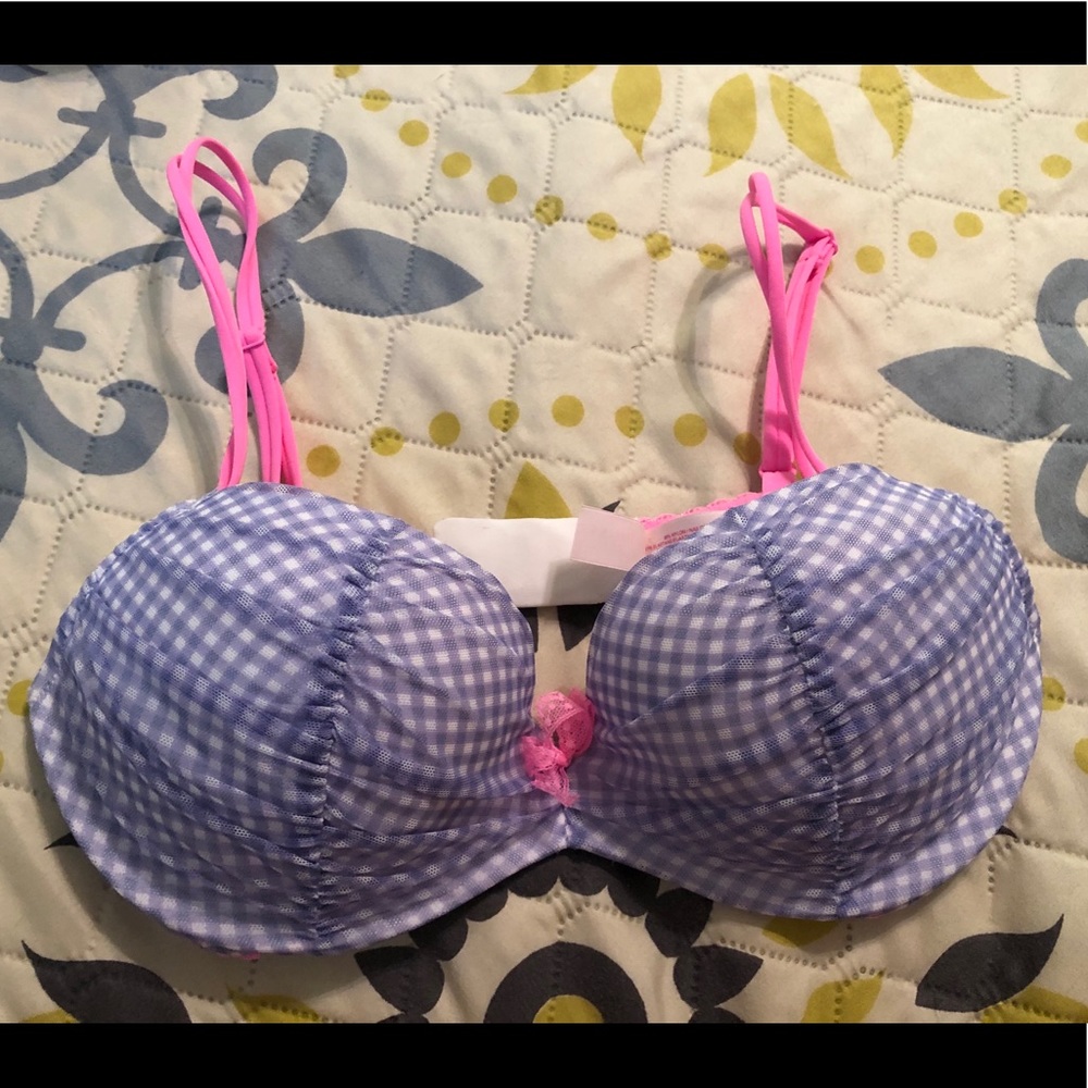 Victoria’s Secret bra